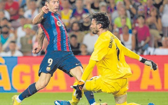 El Barça, apalancado ante el Rayo El Barça, apalancado ante el Rayo