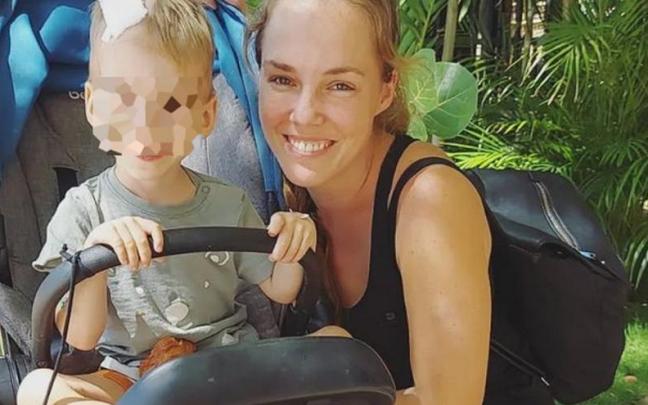 El pequeño Oliver junto a su madre, Lena. El pequeño Oliver junto a su madre, Lena.