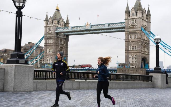 Los brit&aacute;nicos hacen frente a la mayor subida de precios desde 1982.