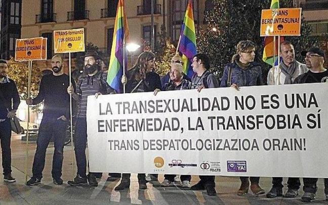 Una concentración de Gehitu en el Boulevard de Donostia. Una concentración de Gehitu en el Boulevard de Donostia.
