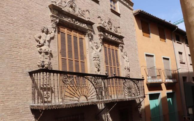 Fachada de la Casa del Almirante, sede de la EPEL Tudela Cultura Fachada de la Casa del Almirante, sede de la EPEL Tudela Cultura