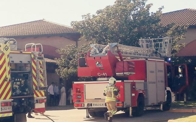 Bomberos en el restaurante
