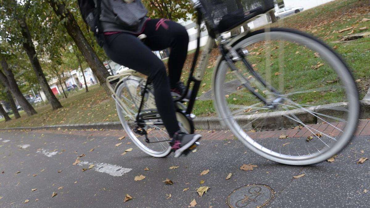 Ciclista en Vitoria