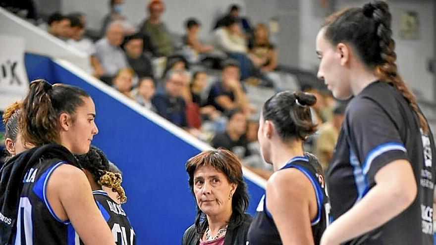 Azu Muguruza, partida batean.