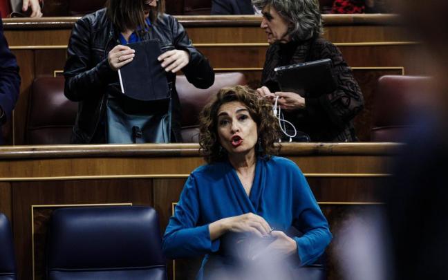 La ministra María Jesús Montero durante el pleno en el Congreso de los Diputados. La ministra María Jesús Montero durante el pleno en el Congreso de los Diputados.