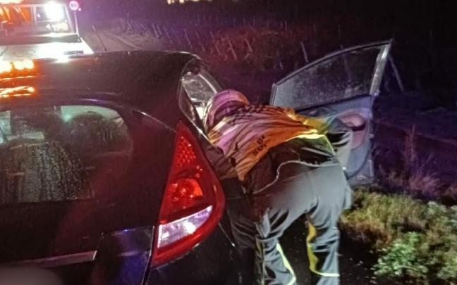 Imagen de la intervenci&oacute;n de los bomberos