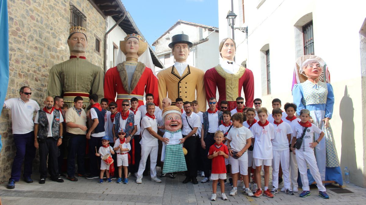 Domingo de fiestas en Aoiz