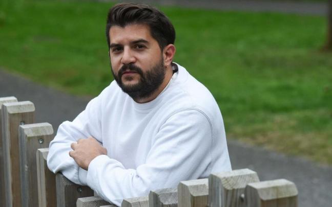 Imanol Zubiauz, docente y artista que ha ganado el Premio Joven Eusko Ikaskuntza-Laboral Kutxa Imanol Zubiauz, docente y artista que ha ganado el Premio Joven Eusko Ikaskuntza-Laboral Kutxa