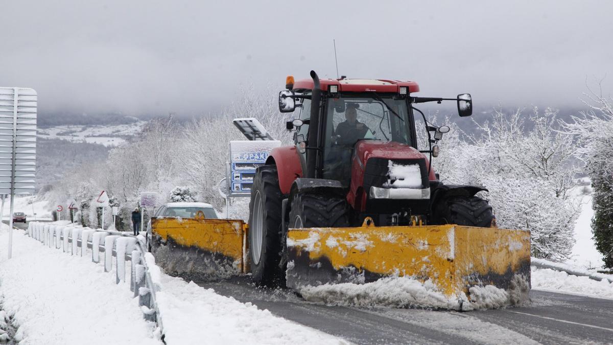 En imágenes: Así están las carreteras alavesas