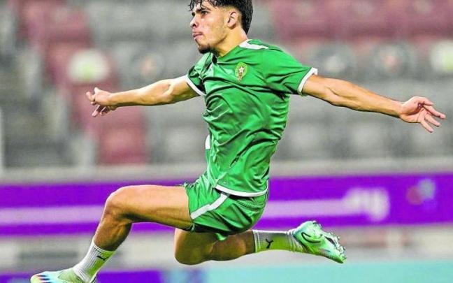 Abde, durante un entrenamiento con Marruecos