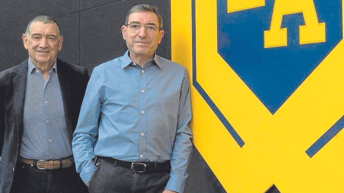 Francisco Fernández de Alaiza y Roberto García, dos de los tres socios de Electro Alavesa.