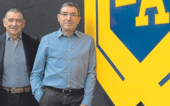 Francisco Fernández de Alaiza y Roberto García, dos de los tres socios de Electro Alavesa.
