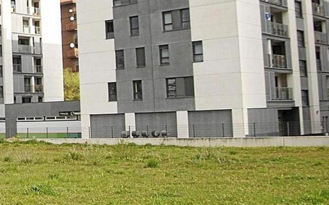 Los propietarios de viviendas, trasteros y plazas de garaje abonarán el IBI anual el día 28.