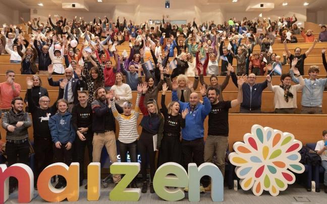Fiesta anual de la asociación Naizen, que ha tenido lugar este sábado en Donostia Fiesta anual de la asociación Naizen, que ha tenido lugar este sábado en Donostia