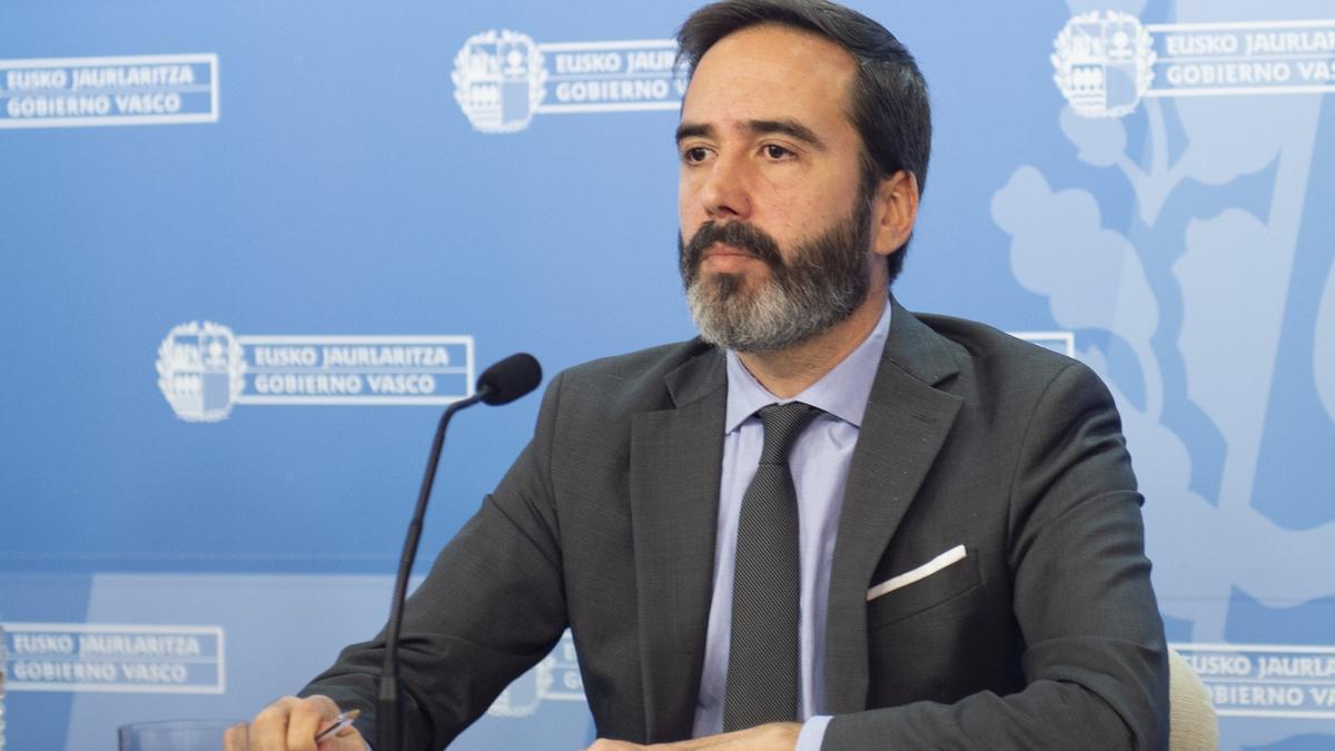 El consejero de Turismo, Comercio y Consumo, Javier Hurtado.