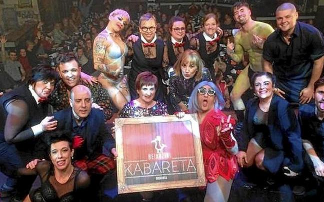 Antzezlanean parte hartzen duten aktoreak. | ARGAZKIA: BEIKOZINI