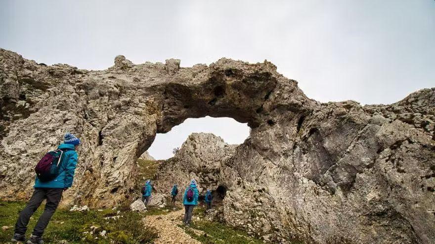 Arco de Portupekoleze visto desde abajo.