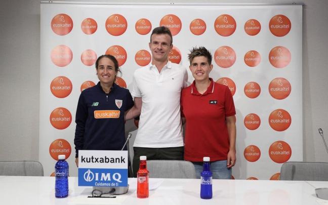 Iraia Ituregi, Jon Uriarte y Garazi Murua en la rueda de prensa Iraia Ituregi, Jon Uriarte y Garazi Murua en la rueda de prensa