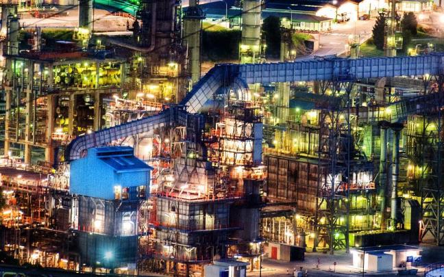 Vista de instalaciones de Petronor.