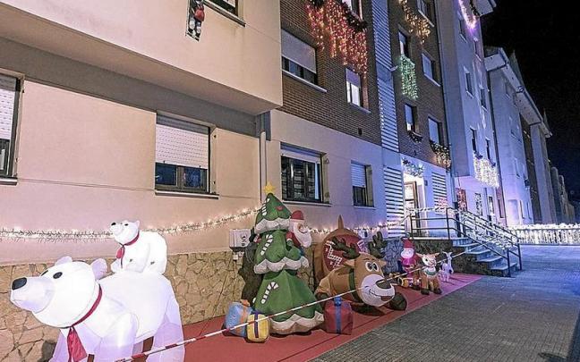 La creatividad y espíritu de ayudar encenderán los edificios. | FOTO: ETXEBARRIKO UDALA