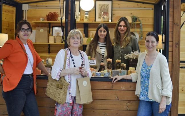 El Mercado de Artesan&iacute;a de Aste Nagusia ubica sus 24 puestos por vez primera en paseo del Campo Volant&iacute;n