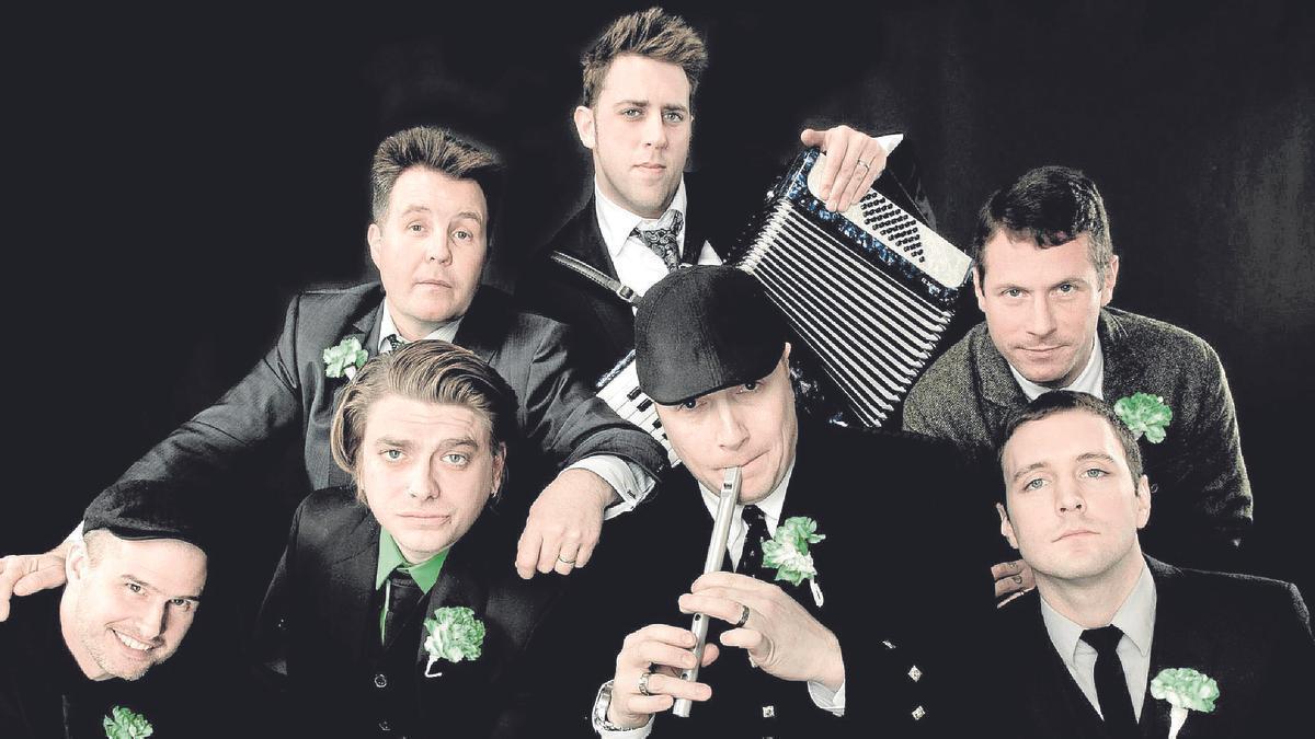 Dropkick Murphys, frecuentemente abreviado como DKM, una banda estadounidense de punk formada en 1996.