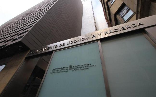 Fachada del departamento de Economía y Hacienda del Gobierno de Navarra.