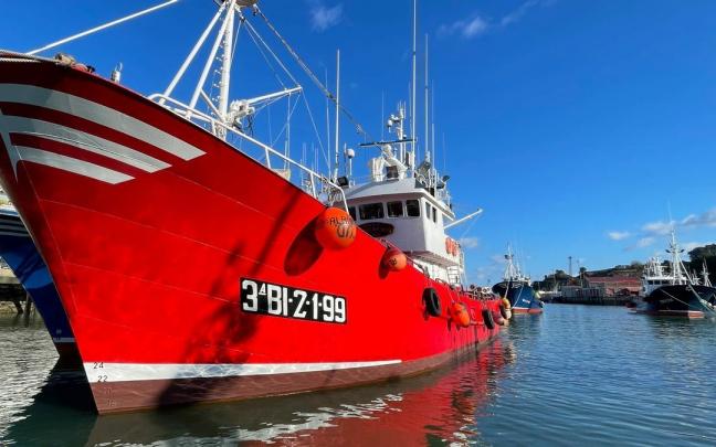 Urtero Bruselak 5.544 tn berdel kendu dizkie euren kuotatik Kantauriko ontziei.