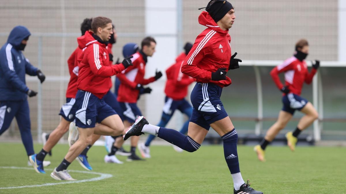 Lucas Torró, en el entrenamiento en Tajonar.