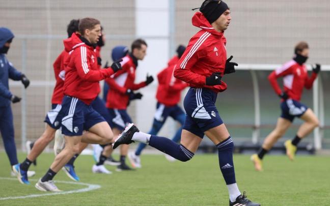 Lucas Torró, en el entrenamiento en Tajonar.