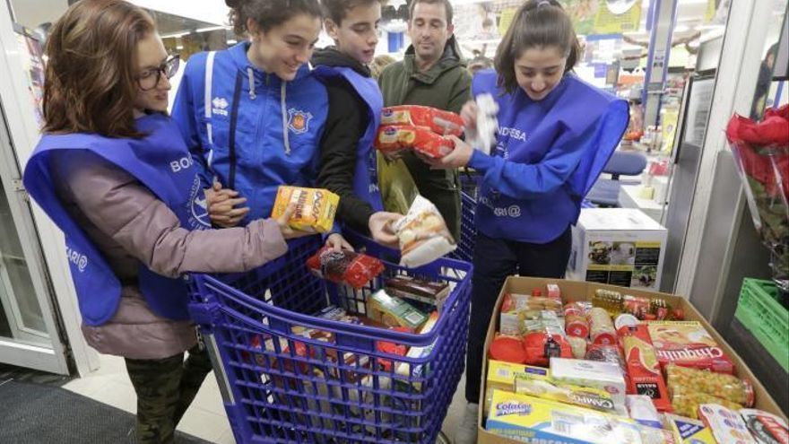 Imagen de archivo de una campaña de recogida del Banco de Alimentos de Bizkaia