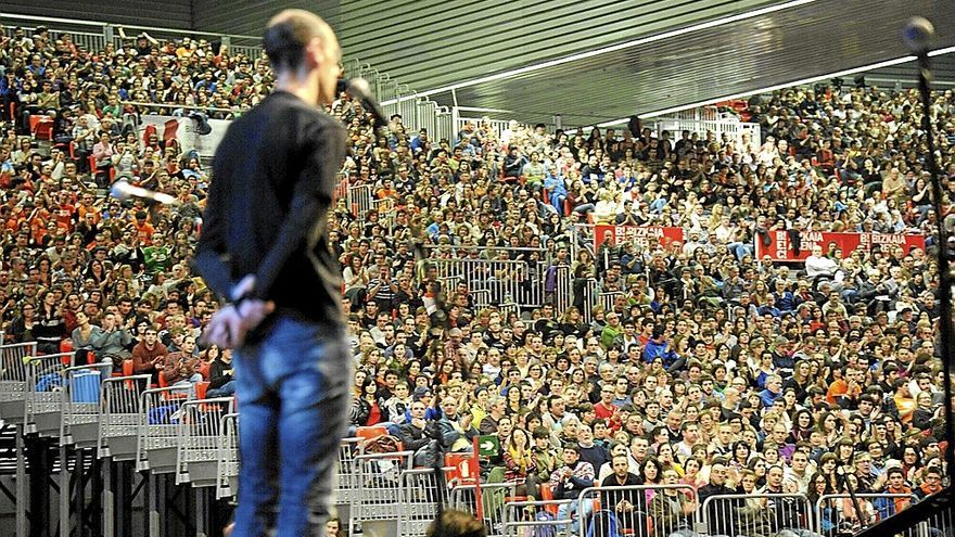 Amets Arzallus, en la final de 2013 en el BEC de Barakaldo.