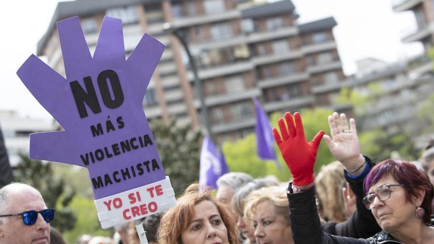 Manifestación en Pamplona en protesta por la condena impuesta a "La Manada".