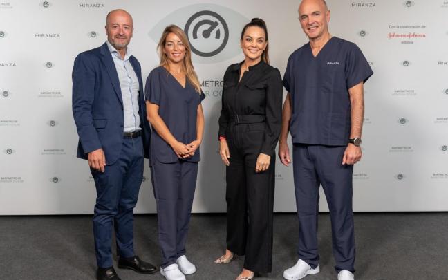 La periodista M&oacute;nica Carrillo ha presentado recientemente el II Bar&oacute;metro de Bienestar Ocular, acompa&ntilde;ada por dos especialistas de Miranza y el director general del Grupo, Ram&oacute;n Berra.