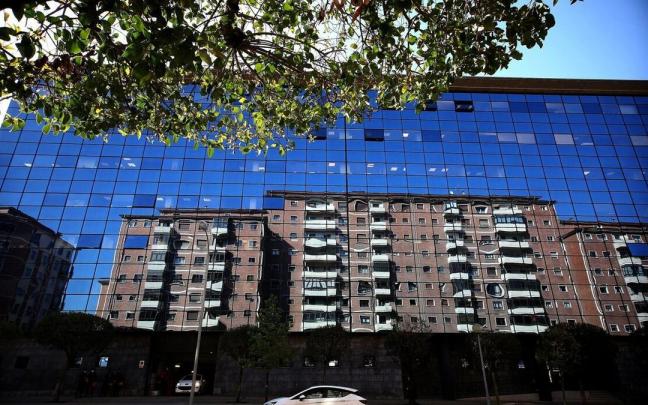 Fachada trasera del Palacio de Justicia.