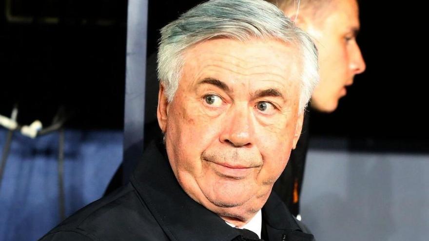 Carlo Ancelotti en el Sadar.