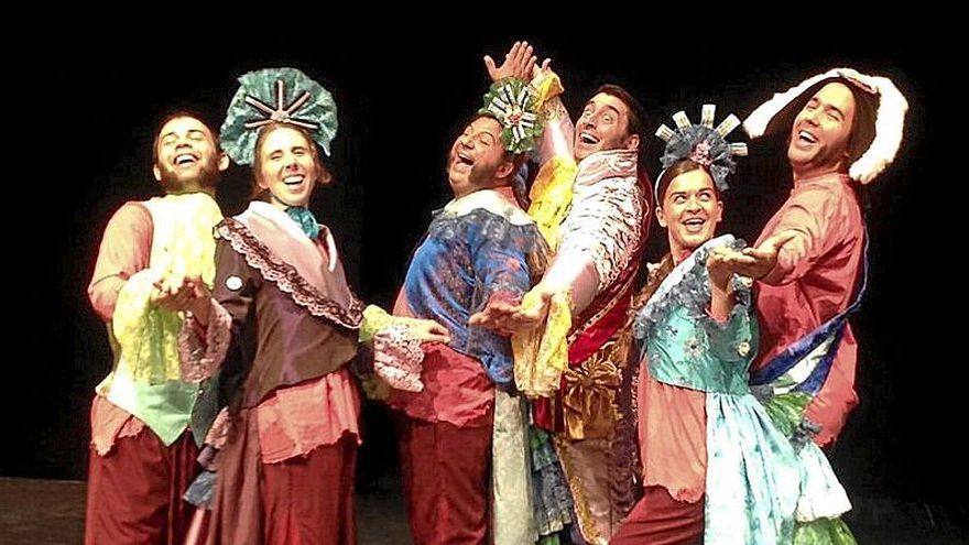 Es un musical bufo, según describe Felipe Loza.