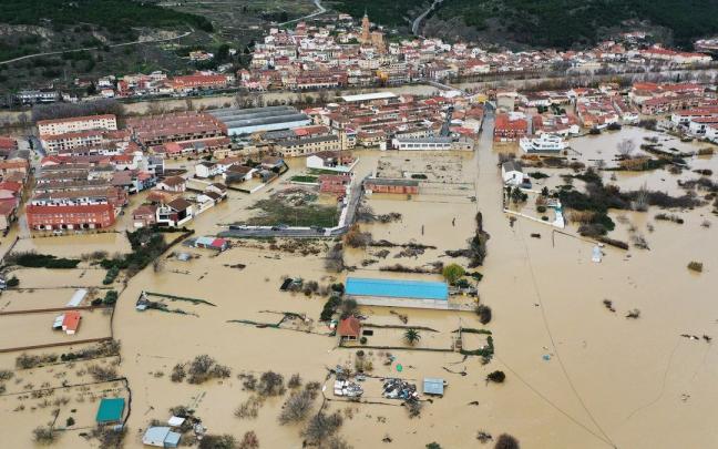 Vista aérea de las inundaciones de diciembre de 2021 en Navarra. Vista aérea de las inundaciones de diciembre de 2021 en Navarra.
