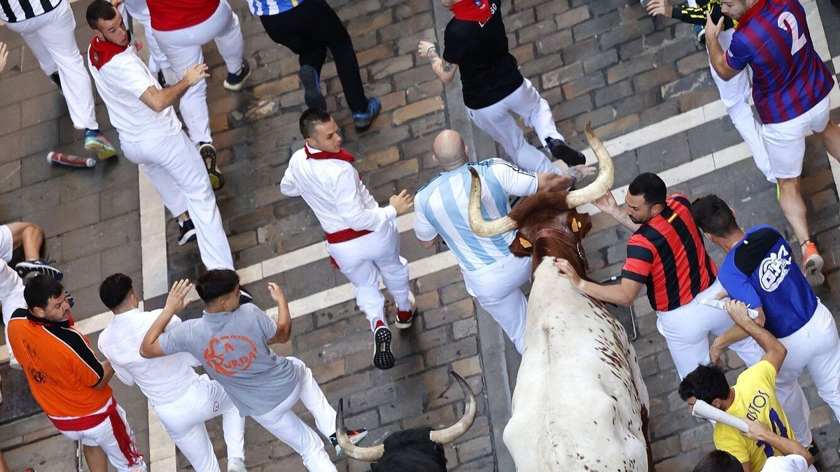 San Fermín | Sexto encierro, con los Jandilla - tramo de Estafeta (Pablo Roa)