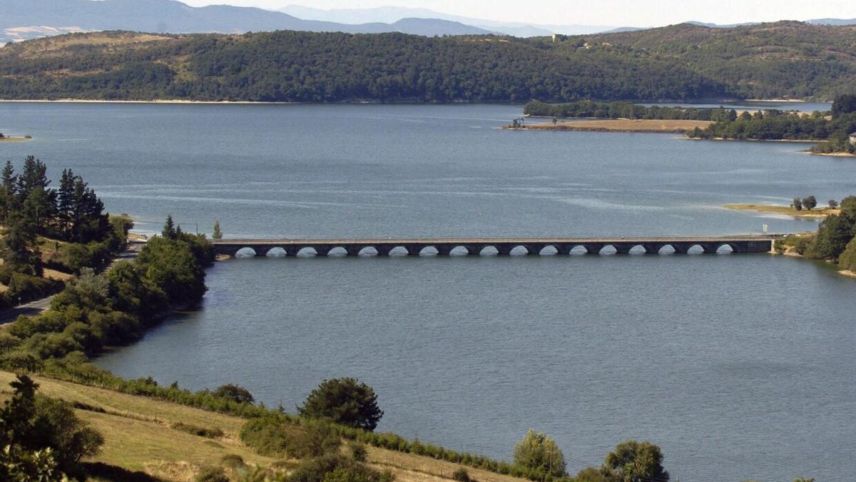 Pantano de Legutiano.