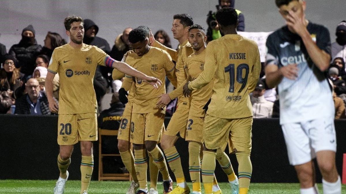 Los jugadores del Barça celebran uno de los goles ante el Ceuta