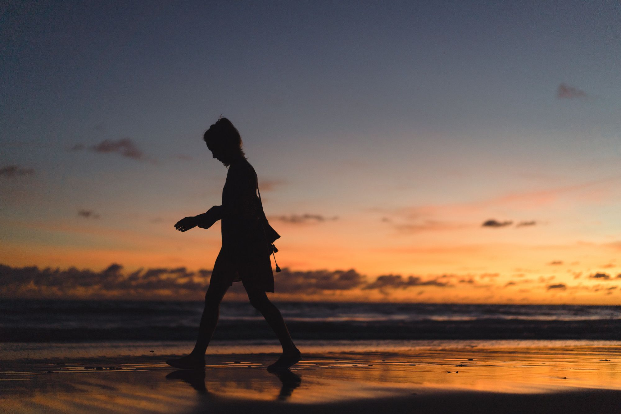 Visualizar un paseo por la playa resulta muy relajante.