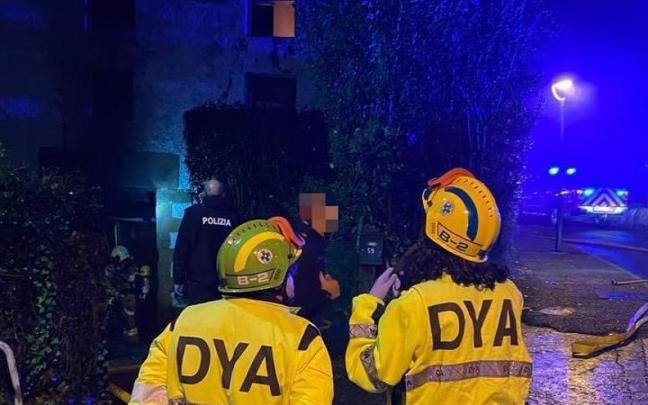 Se incendia un caser&iacute;o en Ulia, Donostia.