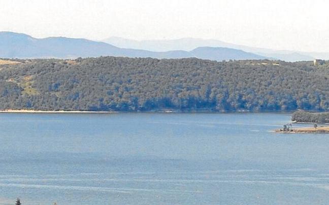 El pantano de Legutiano conserva un buen nivel de agua. El pantano de Legutiano conserva un buen nivel de agua.