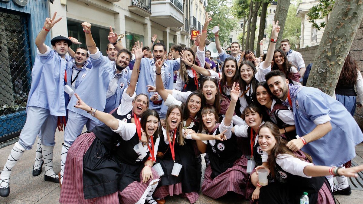 Gasteiz recupera el mejor ambiente festivo