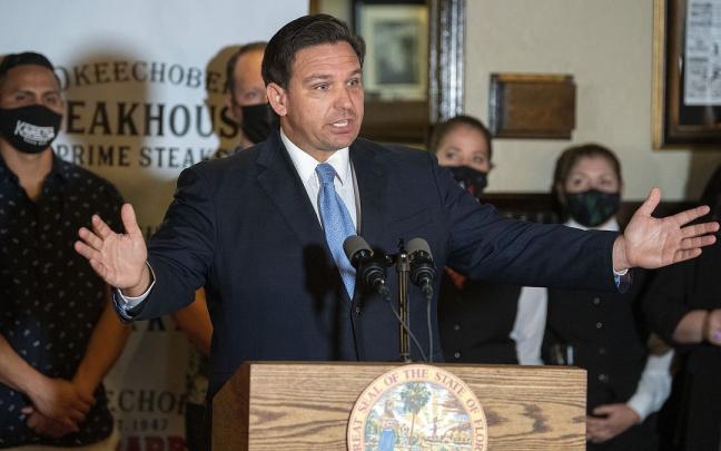 La polémica ley fue impulsada por el gobernador de Florida, el republicano Ron DeSantis. La polémica ley fue impulsada por el gobernador de Florida, el republicano Ron DeSantis.