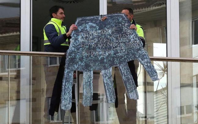 La Mano de Irulegi, en el 25N