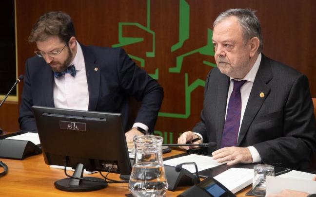 El consejero Pedro Azpiazu informa de los acuerdos adoptados en la Comisión Mixta del Concierto Económico