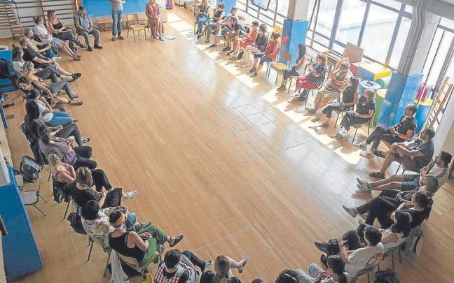 Son d&iacute;as de reuniones, trabajo en equipo, claustros y formaci&oacute;n. El personal docente de los colegios Luis Elejalde y Ni&ntilde;o Jes&uacute;s se afana por preparar las clases para que todo est&eacute; a punto de cara a recibir a sus alumnos