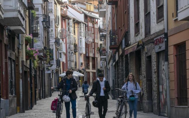 El Casco Viejo es el barrio con más pisos sin ascensor, 3.277 en 606 edificios El Casco Viejo es el barrio con más pisos sin ascensor, 3.277 en 606 edificios
